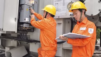 Giá điện sinh hoạt có cách tính mới, cao nhất gần 4.000 đồng/kWh