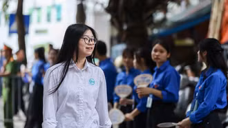 Đếm ngược ngày "về đích"