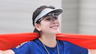 Trịnh Thu Vinh lọt top 10 xạ thủ hàng đầu thế giới