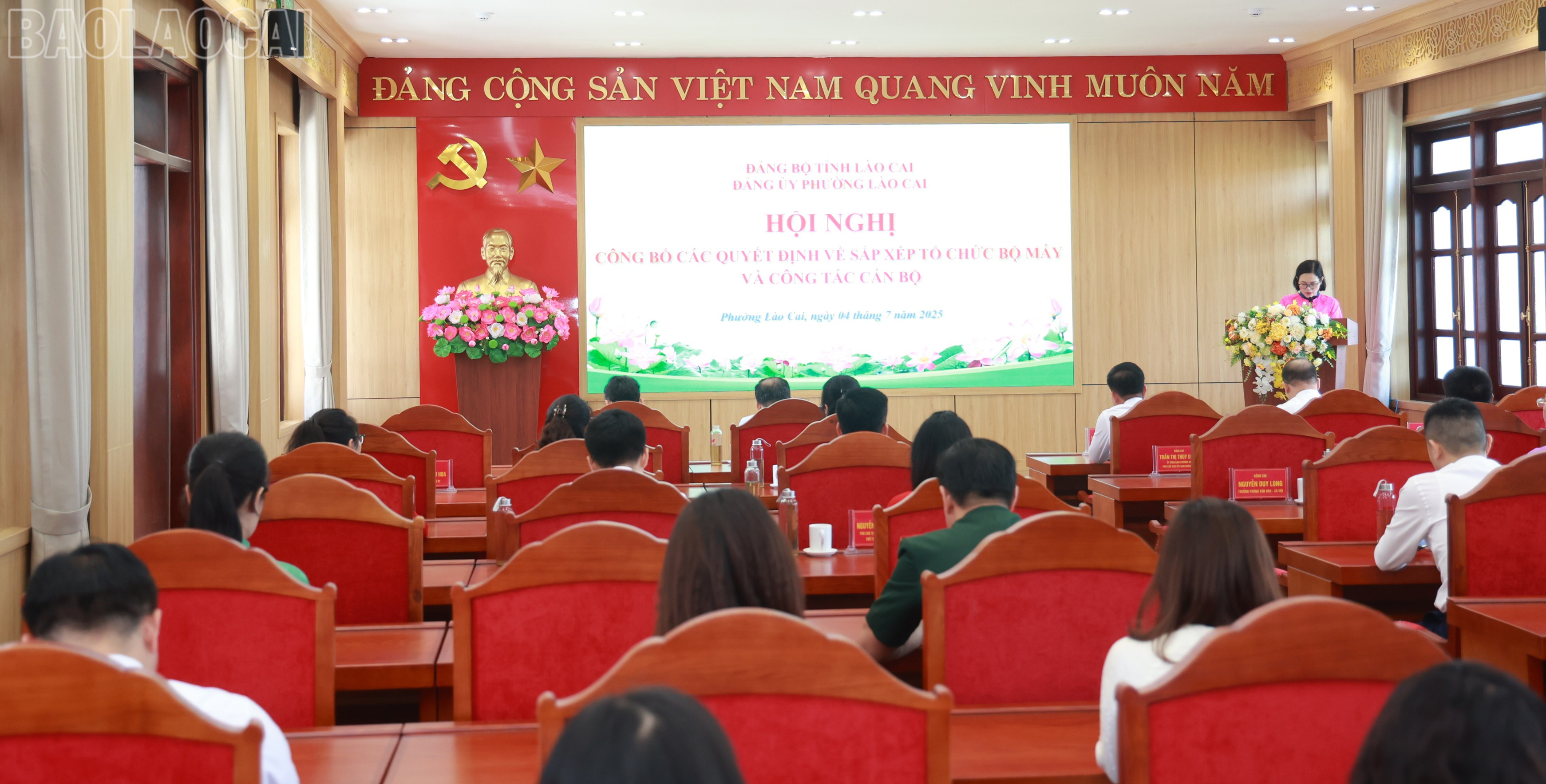Quang cảnh hội nghị. baolaocai-tl_0b0a0895.jpg