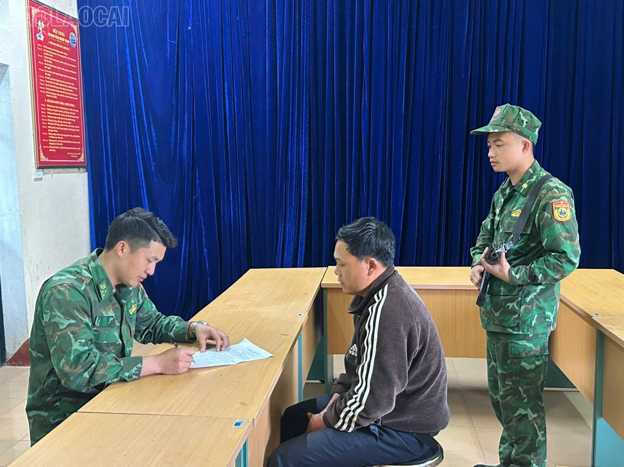 Lực lượng Bộ đội Biên phòng Lào Cai thi đua tăng cường tuần tra, bảo vệ biên giới và đấu tranh với các loại tội phạm. baolaocai-tl_z6593927714683-5baa217b95d70809ac96a336d590fbb4.jpg