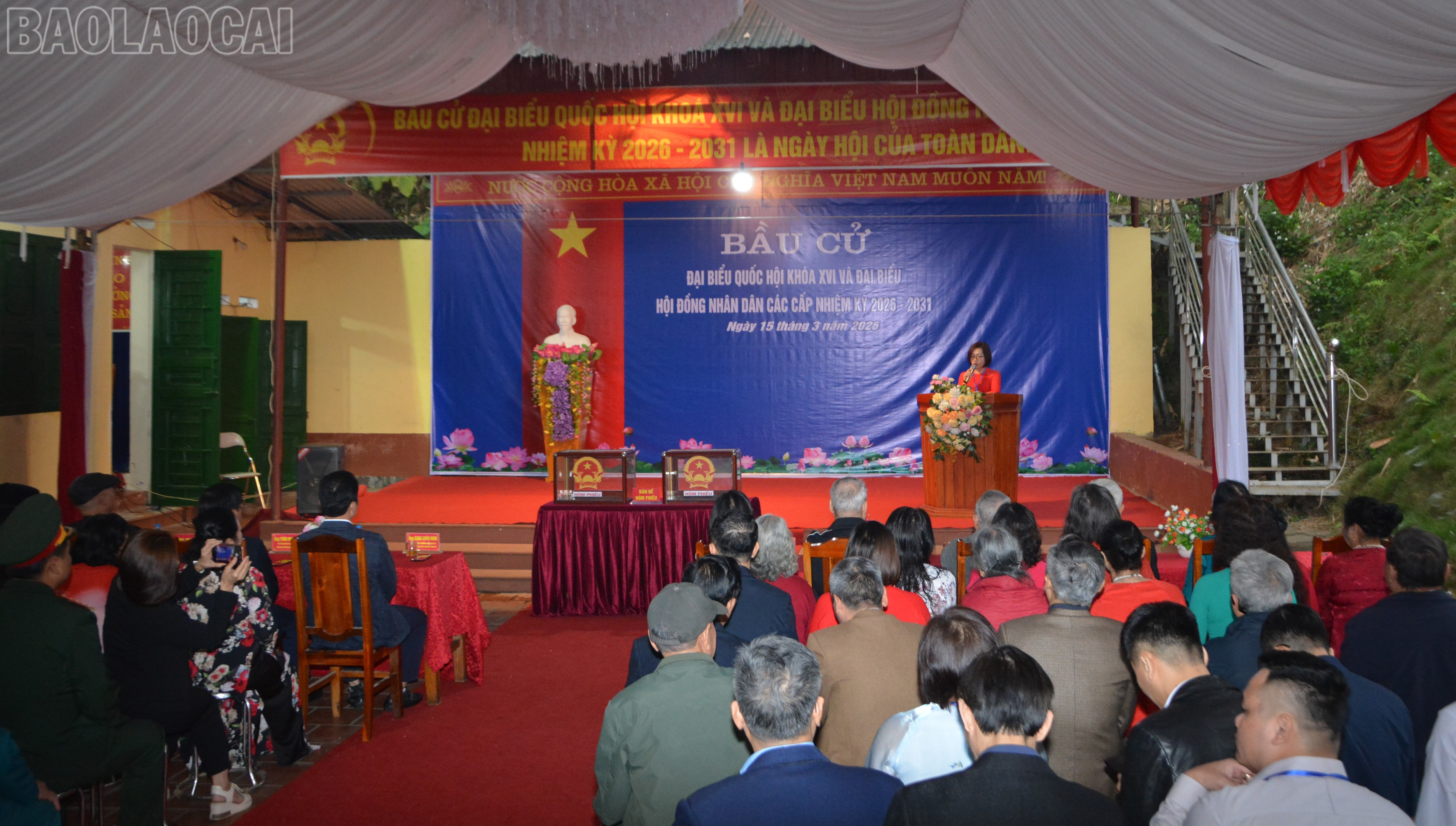 Quang cảnh lễ khai mạc bầu cử.