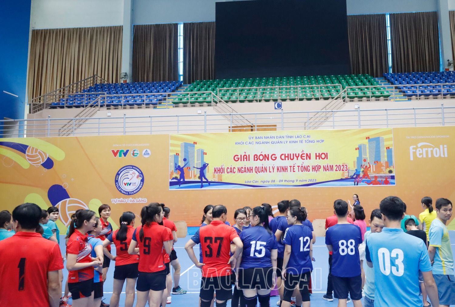Quang cảnh lễ bế mạc. 1.jpg