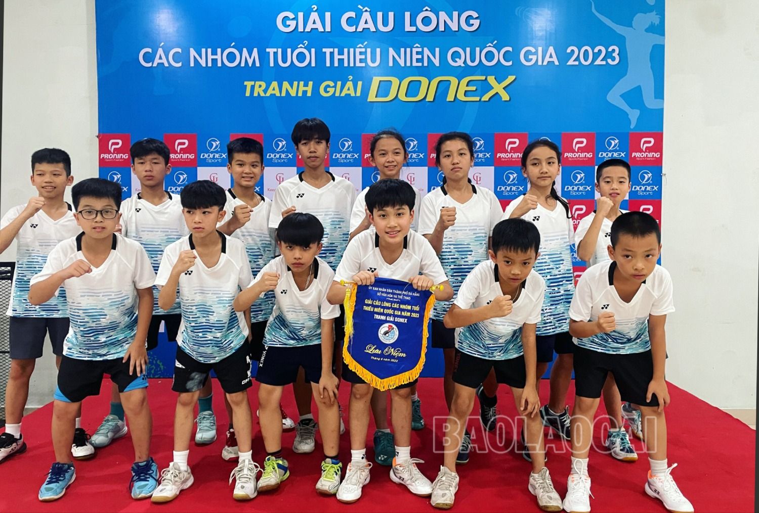 Đoàn vận động viên Lào Cai tham gia giải. c1.jpg