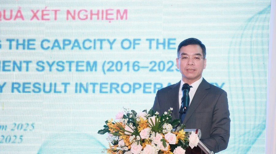 Ông Hà Anh Đức - Cục trưởng Cục Quản lý Khám, chữa bệnh phát biểu tại hội nghị.