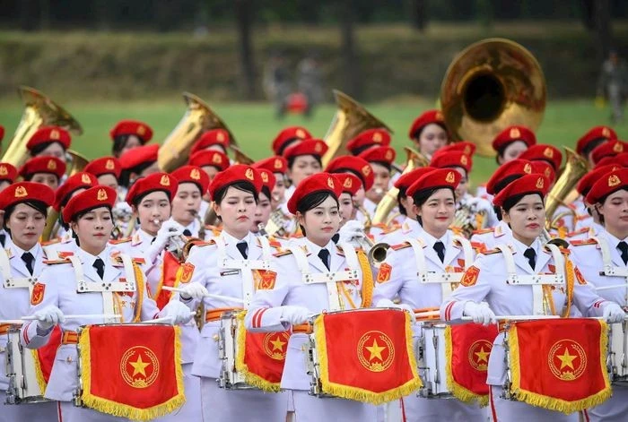 Những Nữ chiến sĩ thuộc khối quân nhạc của lực lượng Quân đội nhân dân Việt Nam.