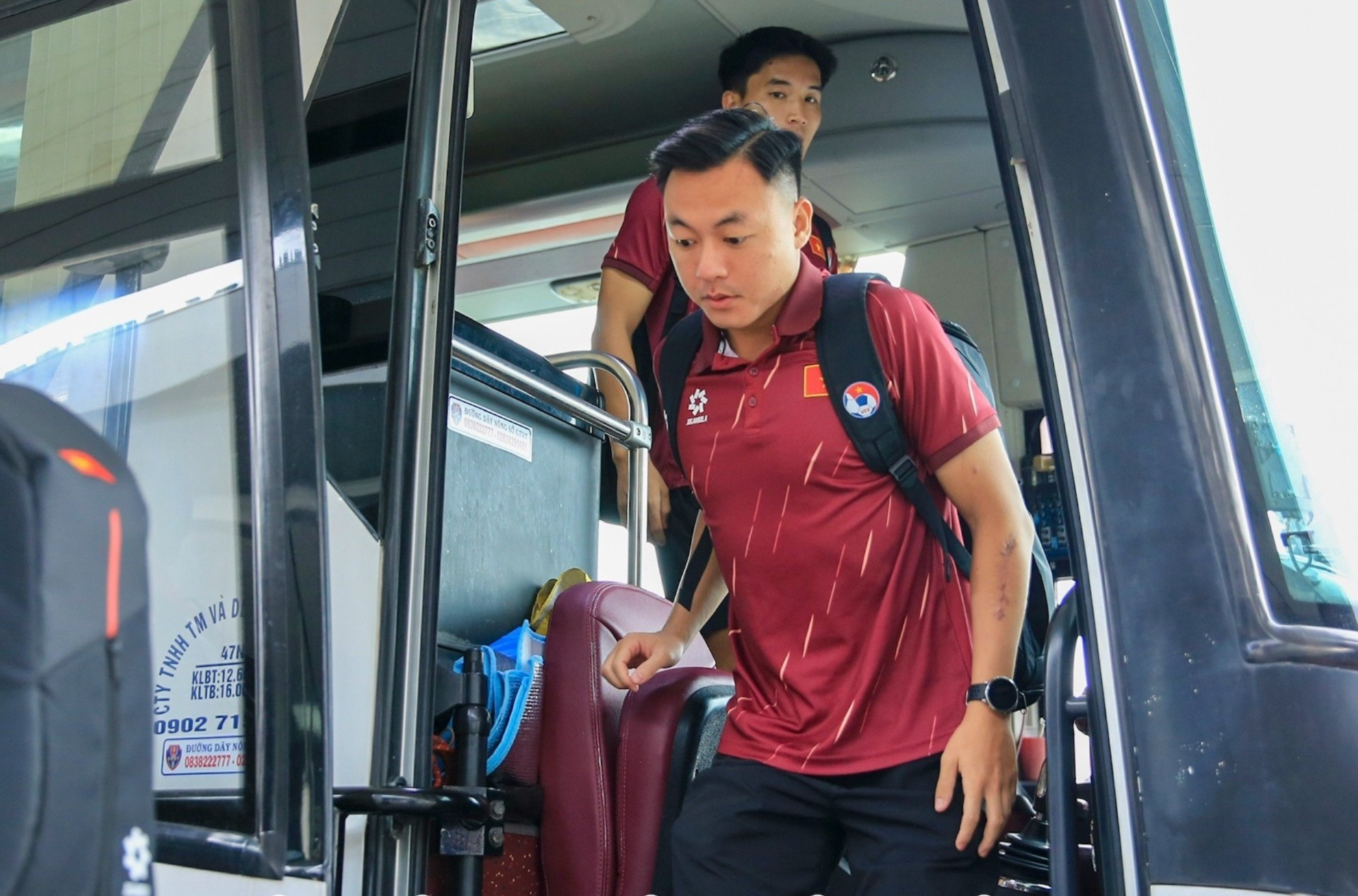 Thái Sơn là 1 trong những tiền vệ giàu kinh nghiệm trận mạc của U23 Việt Nam. 14-7-doi-tuyen-vn-4-6752.jpg