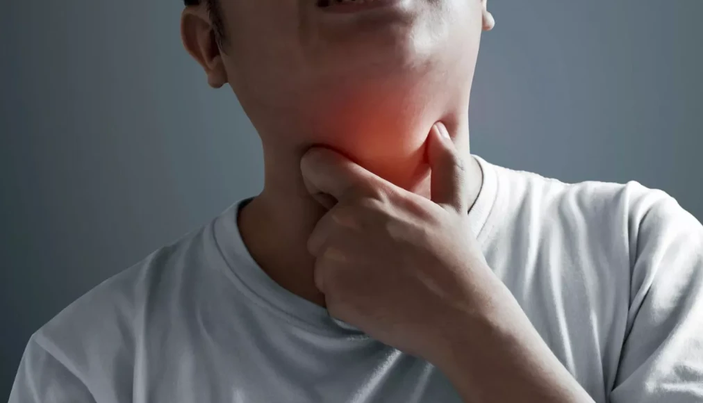 Phát hiện sớm ung thư thanh quản có ý nghĩa đặc biệt quan trọng vì giúp cải thiện đáng kể khả năng sống sót và hiệu quả điều trị cho người bệnh.
