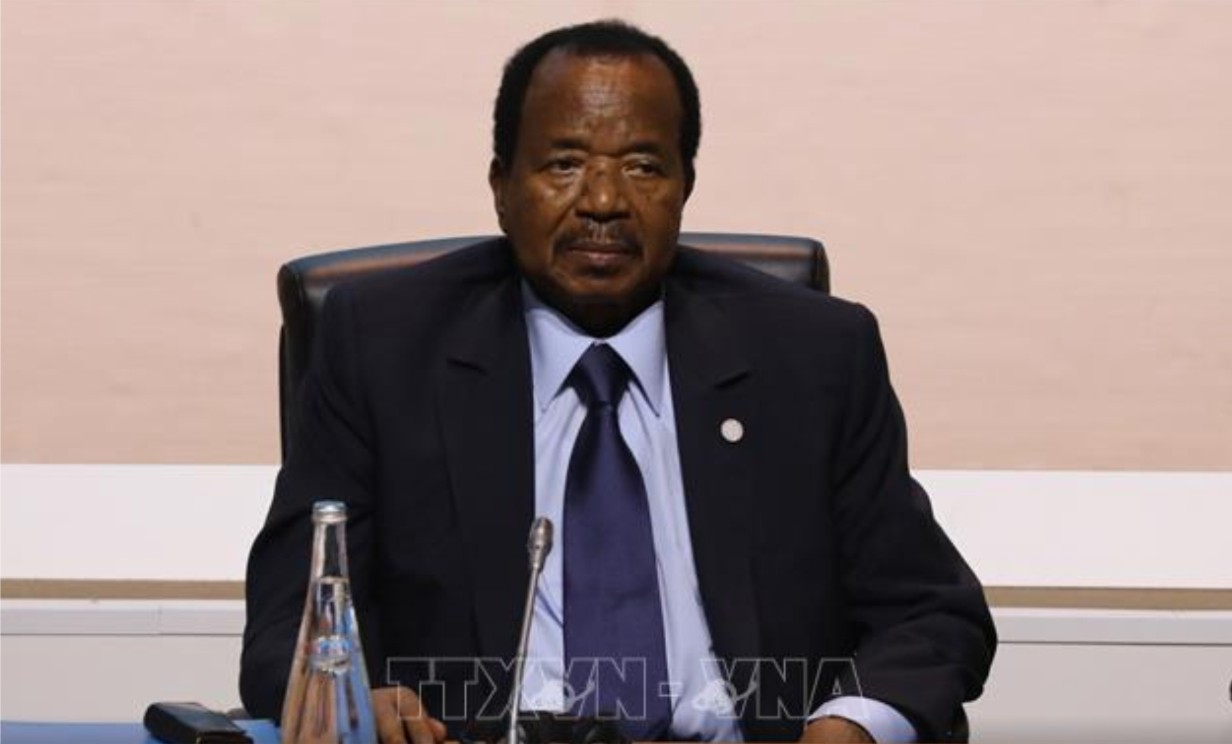 Tổng thống Cameroon, ông Paul Biya. 14-7-tt-nhieu-tuoi-4652.jpg