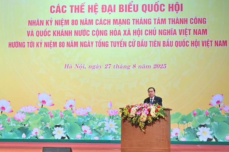 Chủ tịch Quốc hội Trần Thanh Mẫn phát biểu tại hội nghị. qh-5.jpg