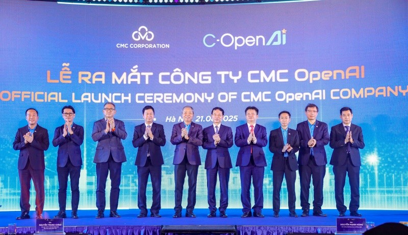 Lễ ra mắt CMC OpenAI. cmc.jpg
