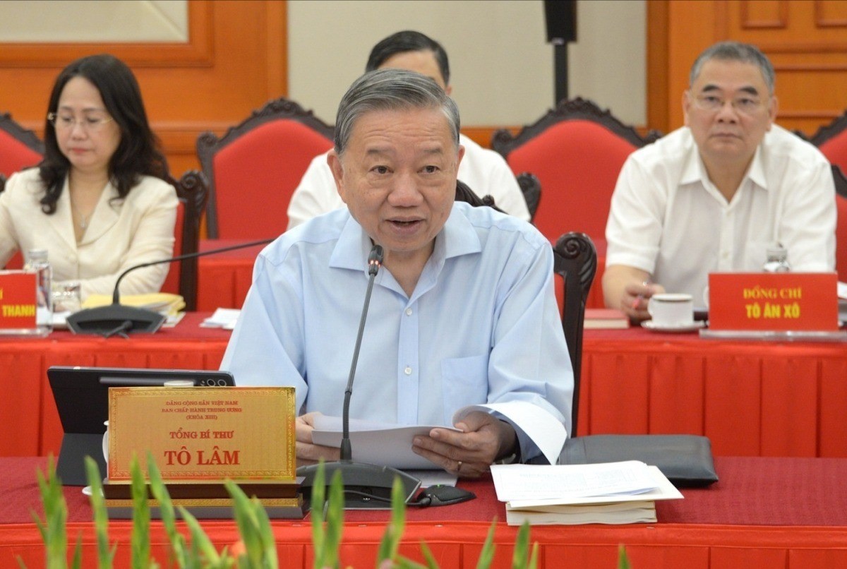 Tổng Bí thư Tô Lâm chủ trì buổi làm việc. tbt-1-4283.jpg