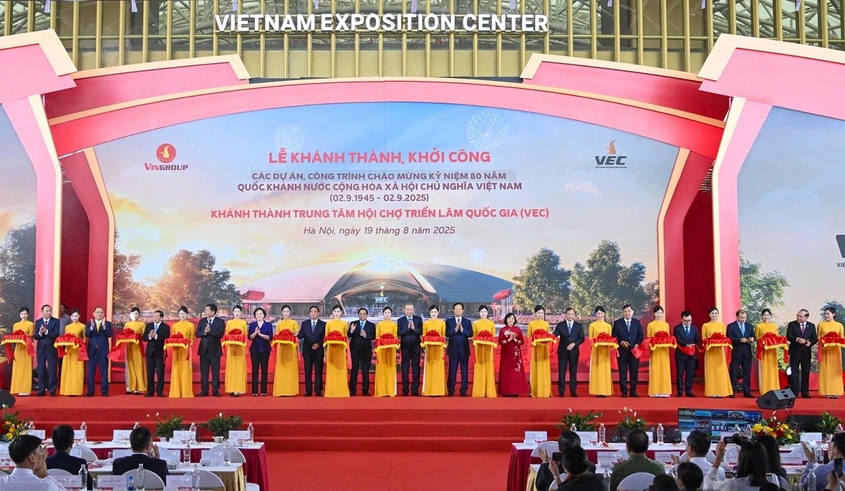 Trung tâm Hội chợ Triển lãm Quốc gia vừa khánh thành ngày 19/8, là minh chứng cho uy tín và năng lực triển khai của Vingroup. vingroup-1.jpg