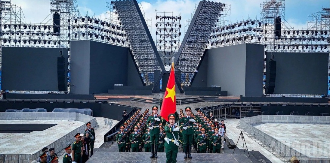 co-viet-nm-7569.jpg