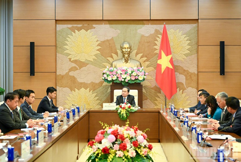 Quang cảnh buổi tiếp tại Nhà Quốc hội. qh-6.jpg