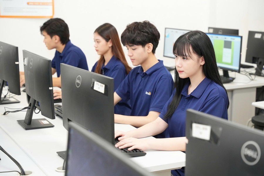 Học sinh Ban Mai School. ai.jpg