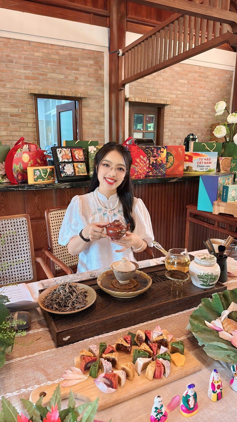 Chị Trà Giang luôn đặt chất lượng bánh lên hàng đầu, bảo đảm an toàn cho sức khỏe của người dùng.