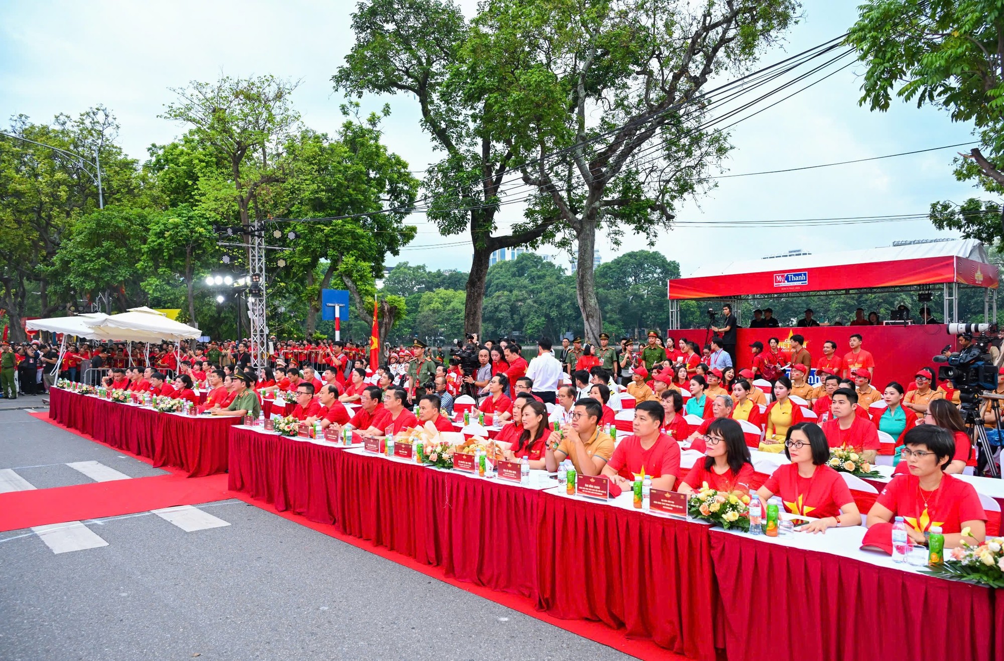 Các đại biểu tham dự Lễ phát động. Các đại biểu tham dự Lễ phát động.