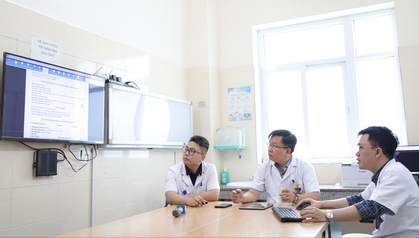Việc thực hiện hồ sơ bệnh án điện tử thay thế hồ sơ bệnh án giấy mang lại nhiều lợi ích cho người bệnh và cán bộ y tế. bv-k.jpg