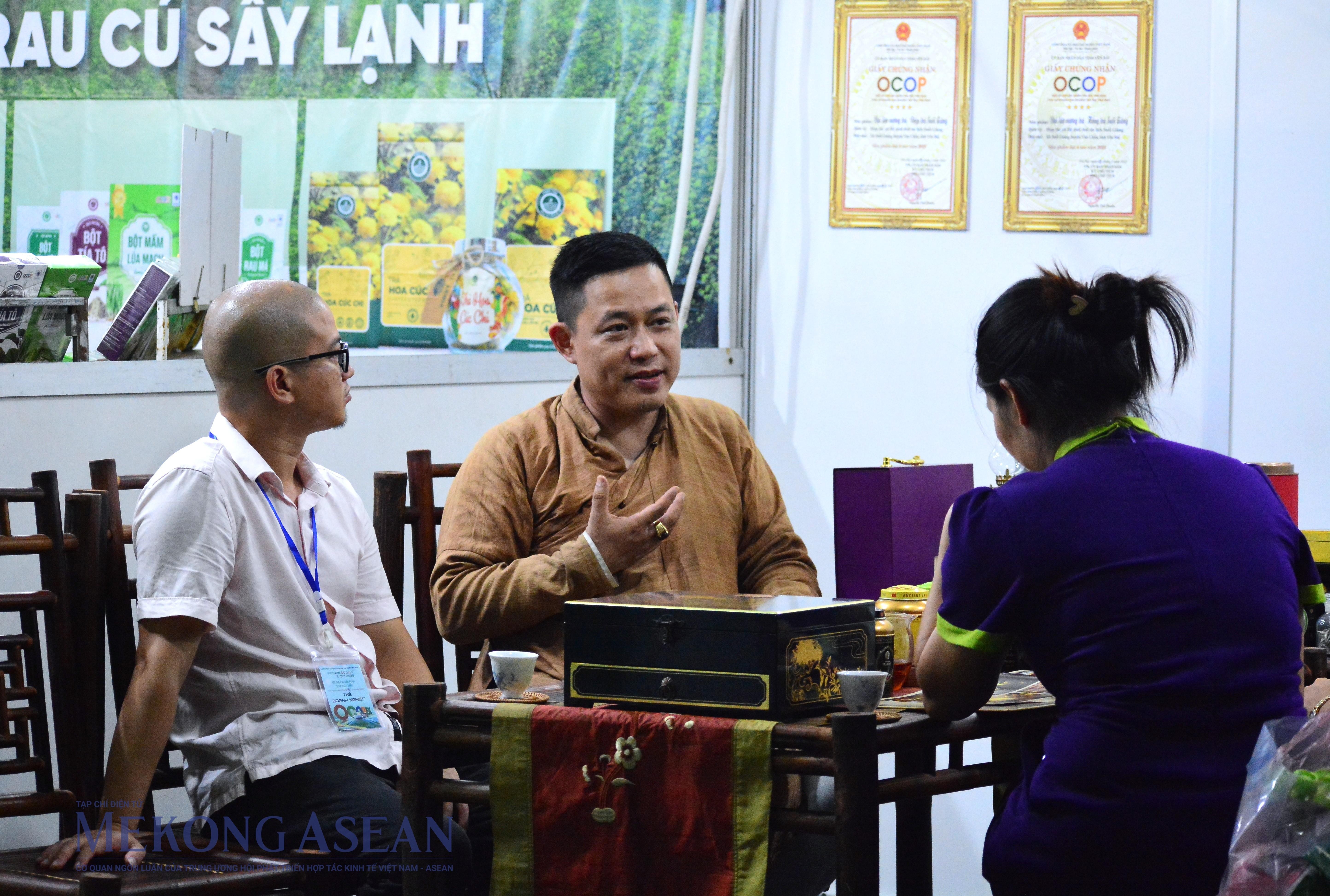 Không gian trà đạo được các đơn vị thiết kế riêng. Không gian trà đạo được các đơn vị thiết kế riêng.
