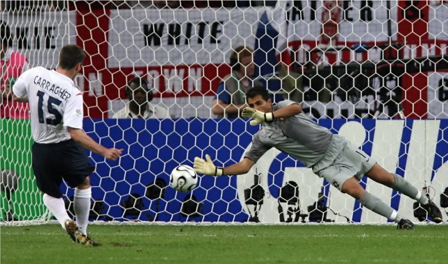 FIFA đang xem xét thay đổi luật đá phạt đền. 18-7-fifa-phat-6232.jpg