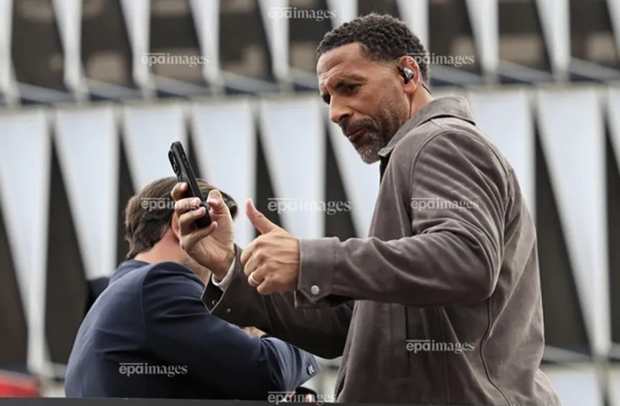 Rio Ferdinand ca ngợi Max Dowman là tài năng 15 tuổi xuất sắc nhất thế giới. ẢNH: EPA khen-downman-9591.jpg