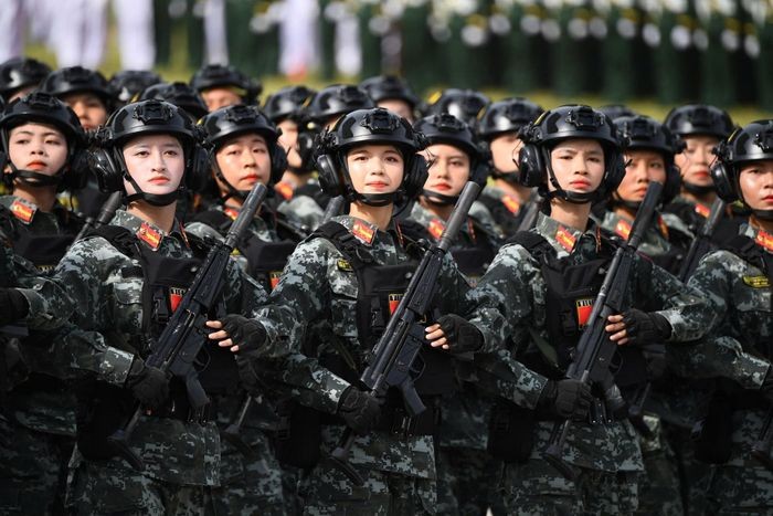 Khối nữ Cảnh sát đặc nhiệm. Khối nữ Cảnh sát đặc nhiệm.