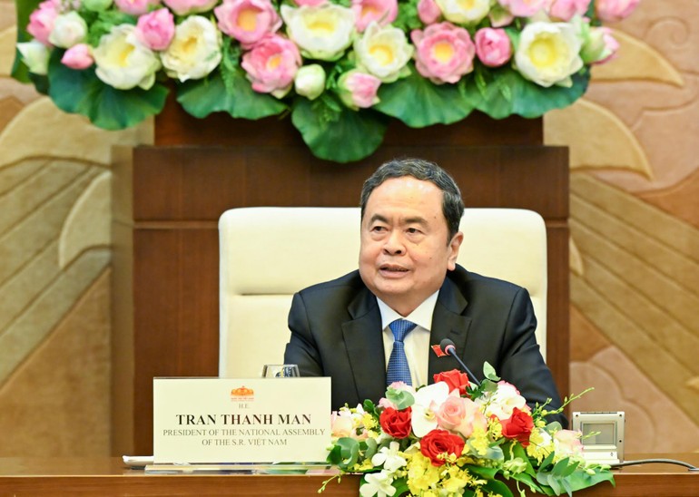 Chủ tịch Quốc hội Trần Thanh Mẫn phát biểu tại buổi tiếp. qh-4.jpg