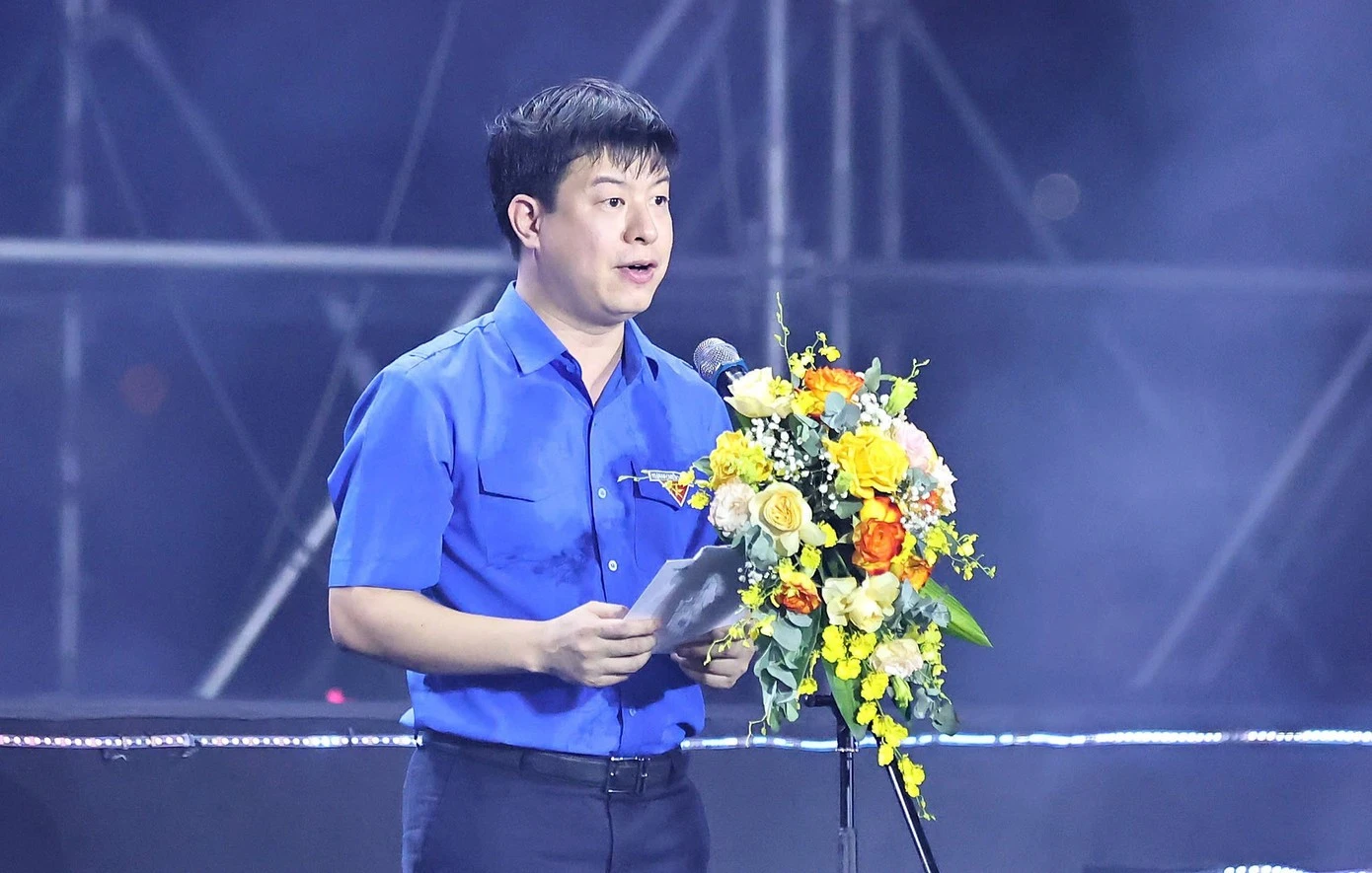 Anh Lê Hải Long - Phó Chủ tịch thường trực Hội đồng Đội T.Ư phát biểu tại chương trình.
