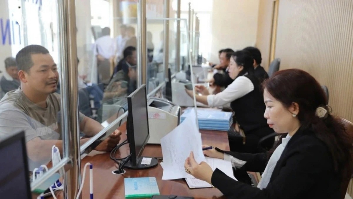 Các quy định mới về phân cấp, phân quyền, tinh giản bộ máy, đánh giá công chức theo KPI… đang mở ra không gian thể chế để quản trị hiện đại đi vào thực tiễn. quan-tri.jpg