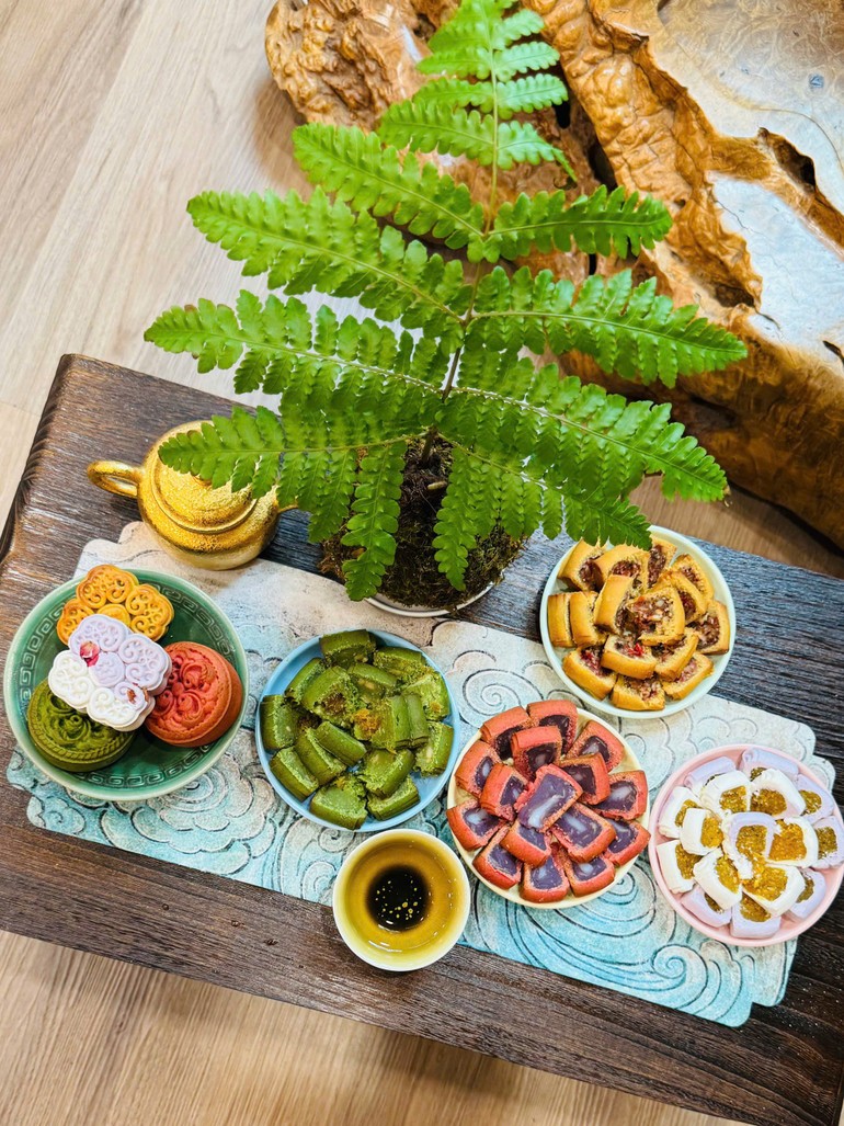 Bánh trung thu &quot;healthy&quot; giờ đây không còn xa lạ, mà đã quen thuộc với những thực khách yêu ẩm thực Việt.