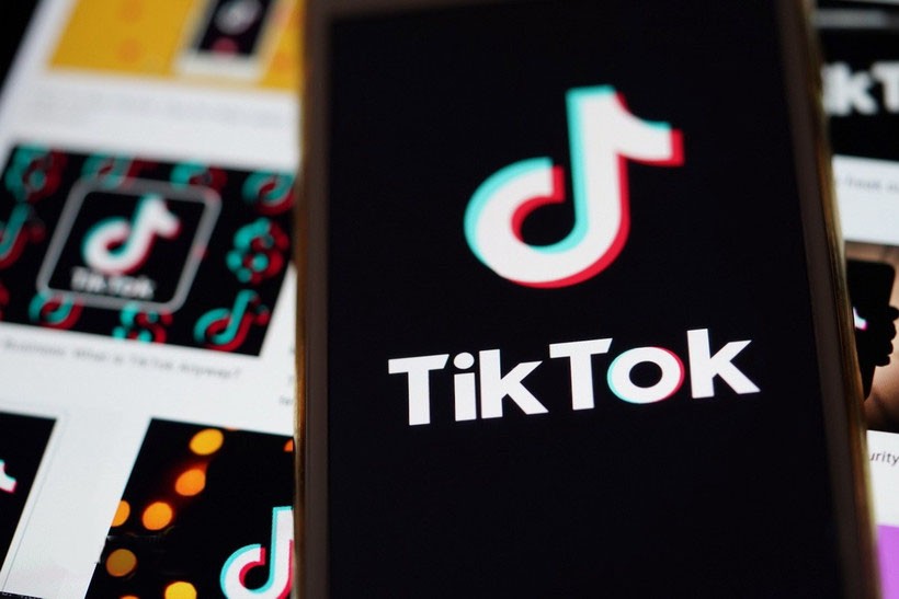 Biểu tượng TikTok trên màn hình điện thoại di động tại Arlington, Virginia, Mỹ. tiktok-718.jpg