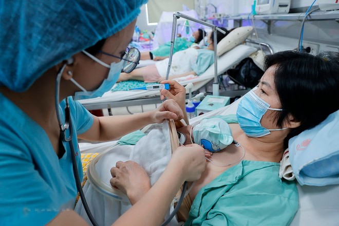Nuôi con bằng sữa mẹ được công nhận là một hành động thiết thực góp phần bảo vệ môi trường. sua-me-3.jpg
