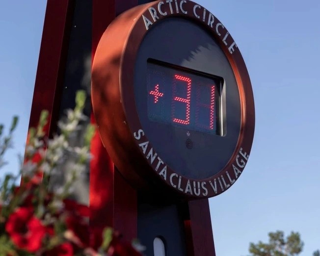 Màn hình hiển thị nhiệt độ ở Rovaniemi, Phần Lan vào cuối tháng 7/2025. khi-hau.jpg