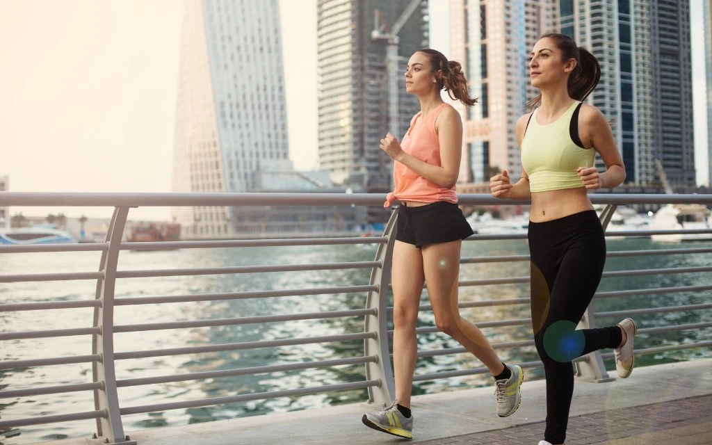 Chạy bộ là một trong những cách tập luyện giảm cân được nhiều người lựa chọn.