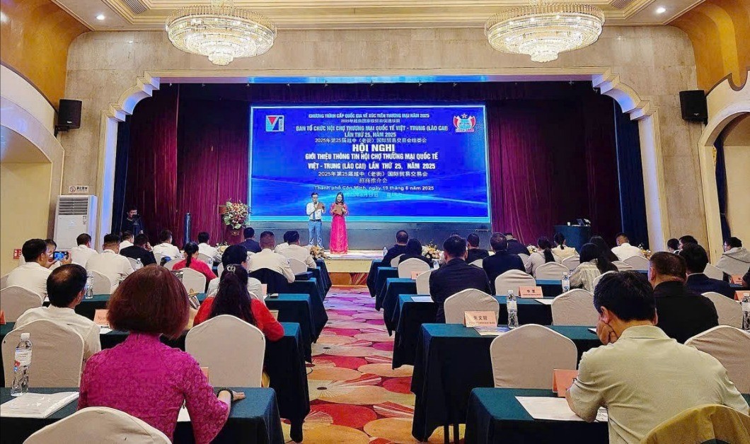 Quang cảnh hội nghị tại thành phố Côn Minh, tỉnh Vân Nam (Trung Quốc). hoi-nghi-8820.jpg