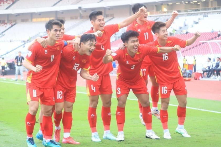 U23 Việt Nam so tài U23 Indonesia ở chung kết U23 Đông Nam Á. u-23-vn.jpg