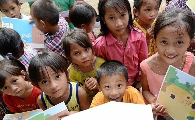 Các em nhỏ tại điểm trường Hát Khoang (xã Mường Mùn, huyện Tuần Giáo, tỉnh Điện Biên). mang-xa-hoi.jpg