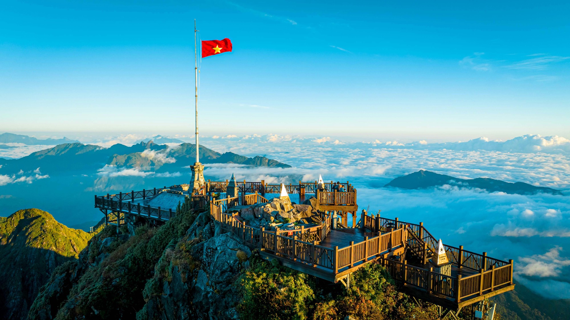 Đỉnh núi Fansipan. sapa-2.jpg
