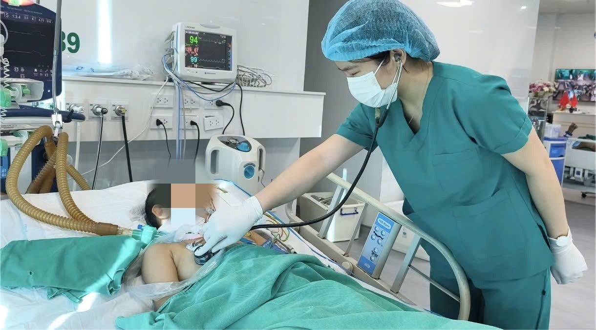 Bệnh dại do virus dại gây ra và gần như các trường hợp đều tử vong khi đã có triệu chứng... dai.jpg