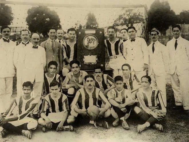 Đội bóng Cercle Sportif Saigonnais. bong-da-1.jpg