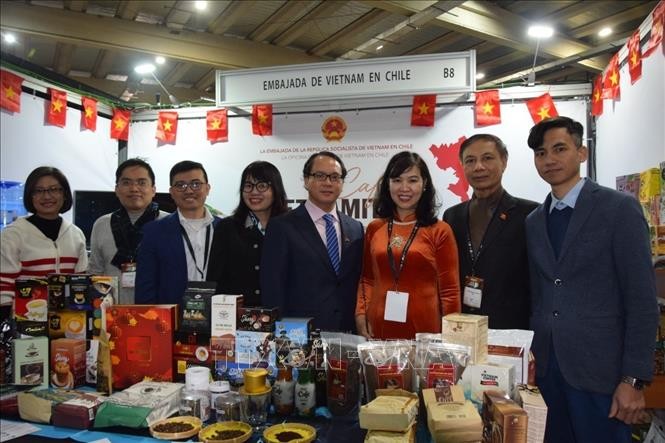 Đại sứ quán Việt Nam tại Chile tham gia Hội chợ ExpoCafé 2025 tại Santiago. ca-phe-viet-nam-2.jpg