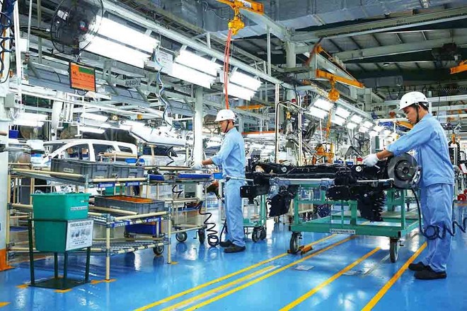 Khu vực kinh tế tư nhân đang ngày càng phụ thuộc vào hệ thống ngân hàng, gây áp lực lên việc huy động vốn. kt-4.jpg
