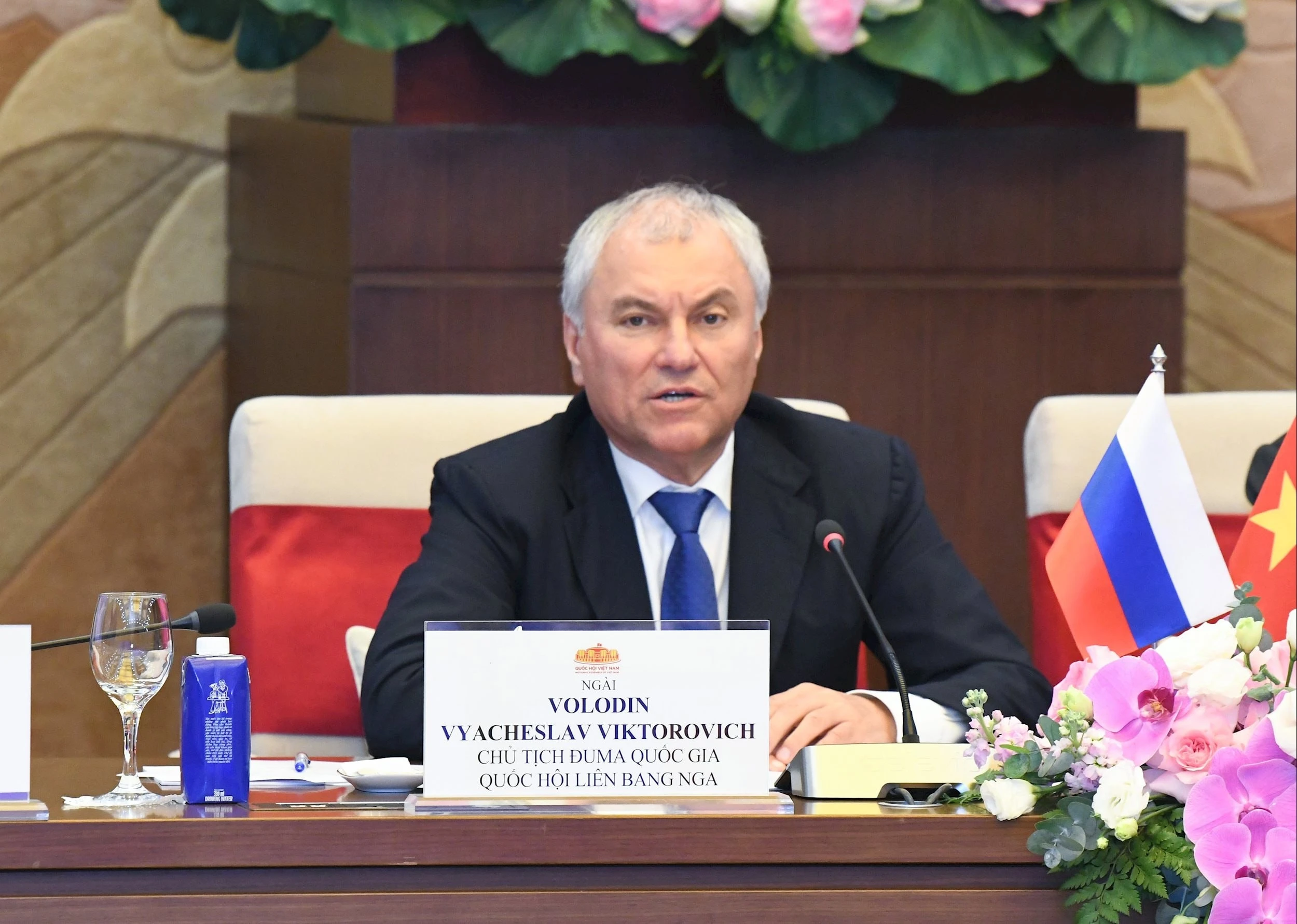 Chủ tịch Duma Quốc gia Quốc hội Liên bang Nga Vyacheslav Volodin phát biểu tại Phiên họp.