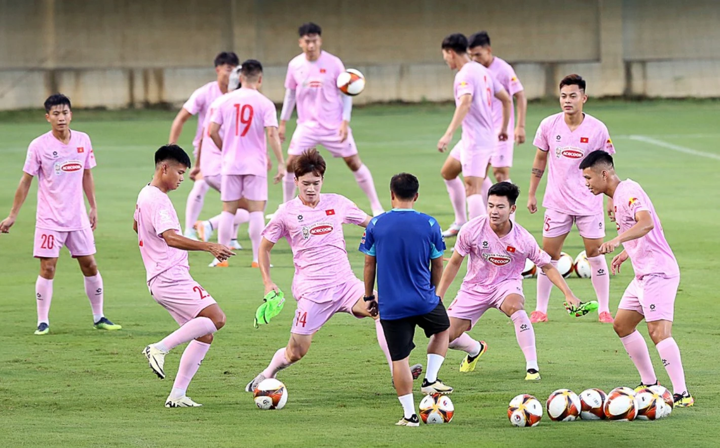 Những cầu thủ mới được triệu tập lần này sẽ có cơ hội chứng minh năng lực.