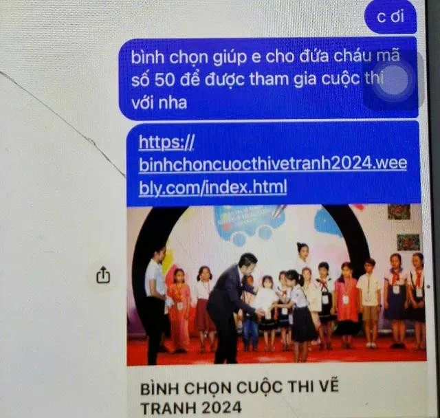 Tin nhắn bình chọn các đối tượng gửi để chiếm đoạt tài khoản.