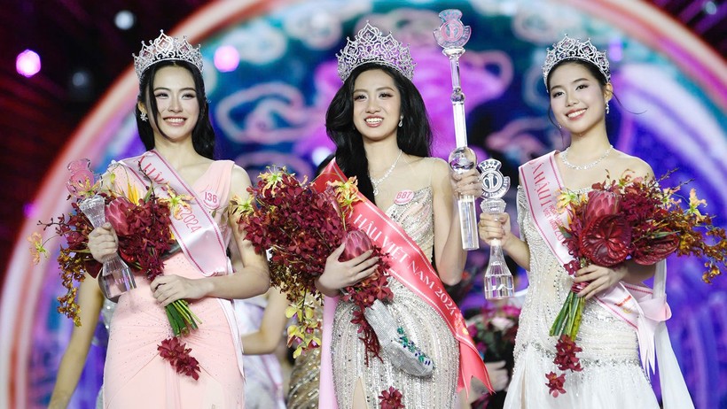 Top 3 cuộc thi Hoa hậu Việt Nam 2024. (Ảnh: Ban tổ chức) Top 3 cuộc thi Hoa hậu Việt Nam 2024. (Ảnh: Ban tổ chức)
