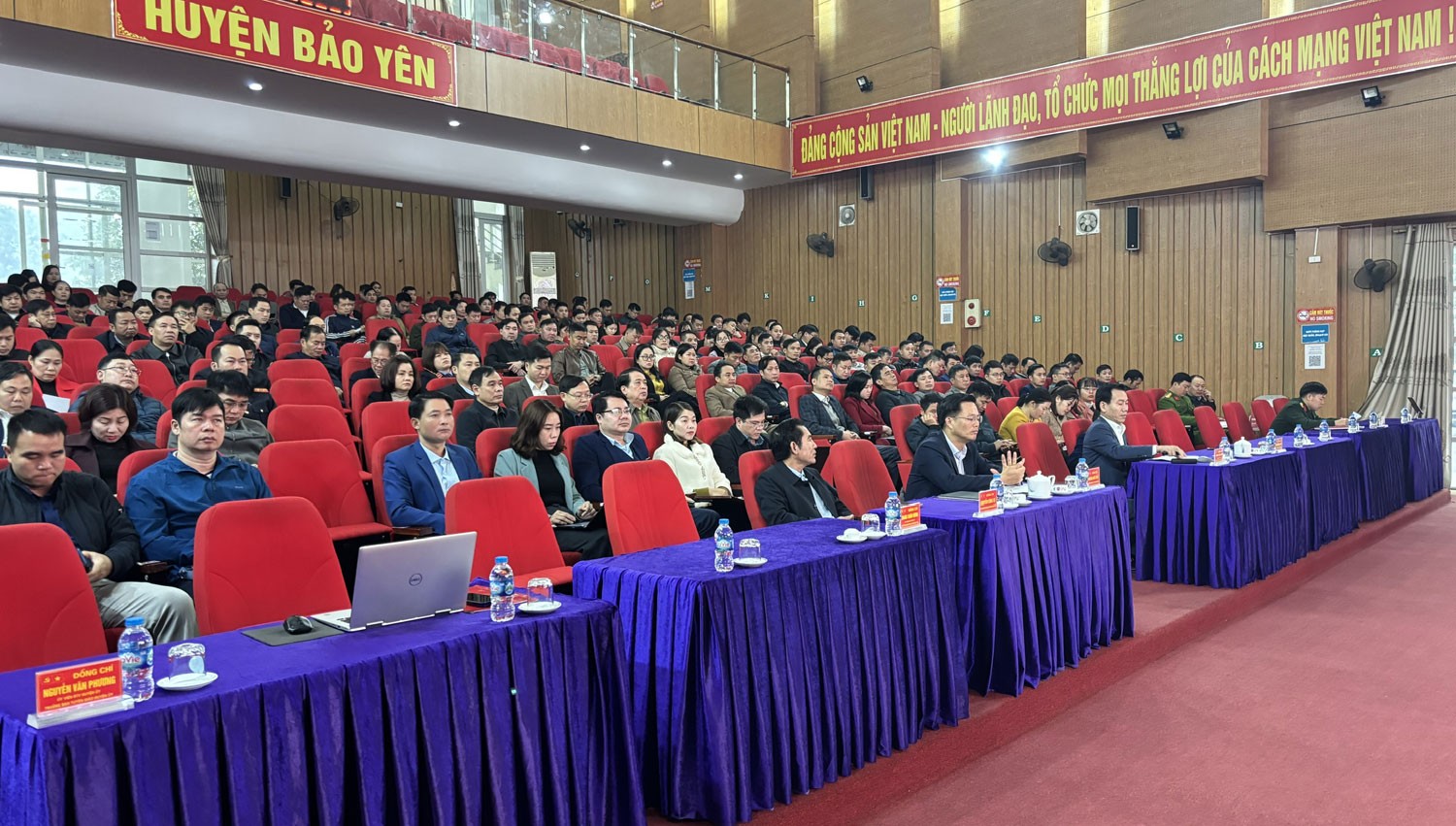 Cán bộ lãnh đạo, quản lý thuộc diện Ban Thường vụ Huyện ủy quản lý tham gia lớp bồi dưỡng. by2.jpg