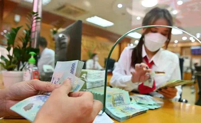 Nhiều ngân hàng đã điều chỉnh tăng lãi suất cho vay thêm 1–2%/năm so với cuối năm 2025