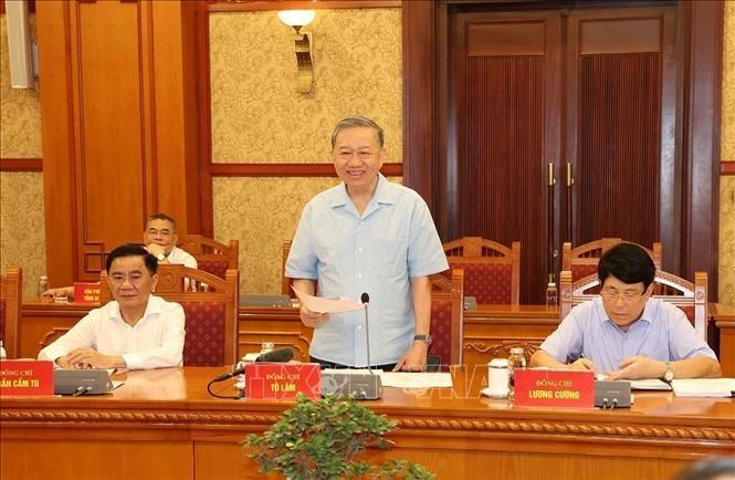 Tổng Bí thư, Chủ tịch nước Tô Lâm chủ trì họp Thường trực Tiểu ban Văn kiện Đại hội XIV của Đảng.